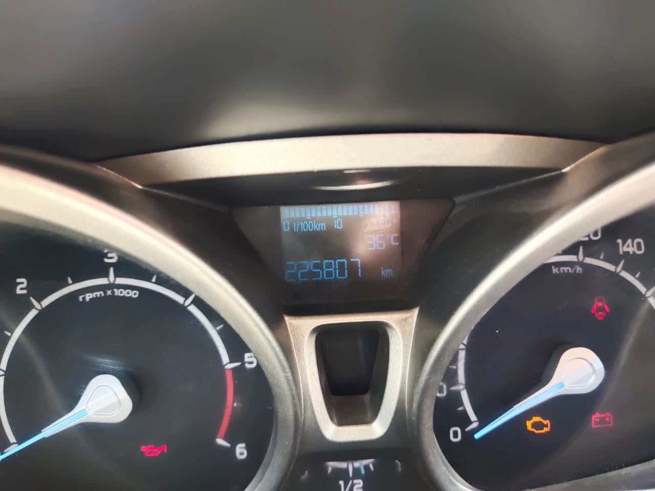 Ford Ecosport(2015-2017) Titanium + 1.5l Tdci